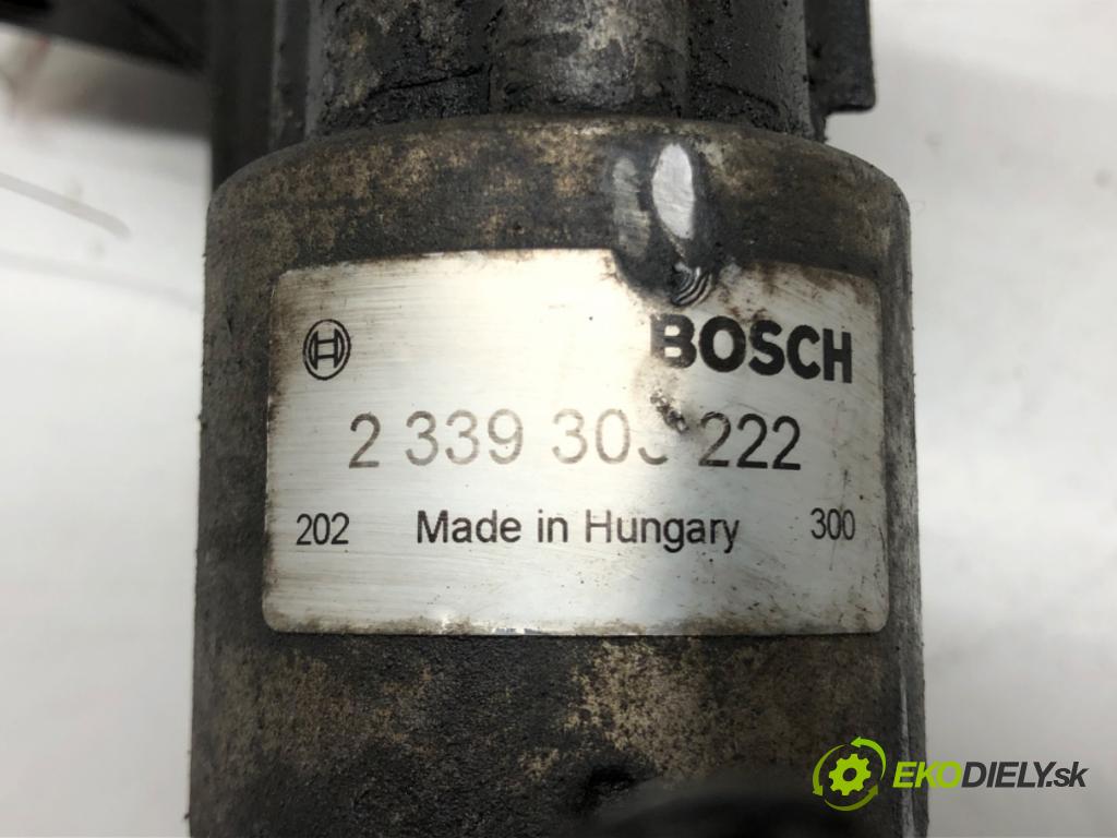VW BORA I (1J2) 1998 - 2013    1.6 16V 77 kW [105 KM] benzyna 2000 - 2005  Štartér 2339305222 (Štartéry)
