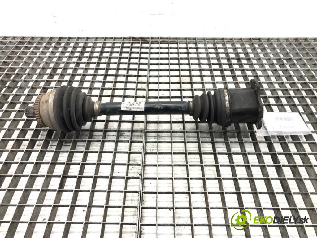 AUDI A4 B7 (8EC) 2004 - 2008    2.7 TDI 132 kW [180 KM] olej napędowy 2006 - 2008  Poloos pravá 8E0407272BR (Poloosy)