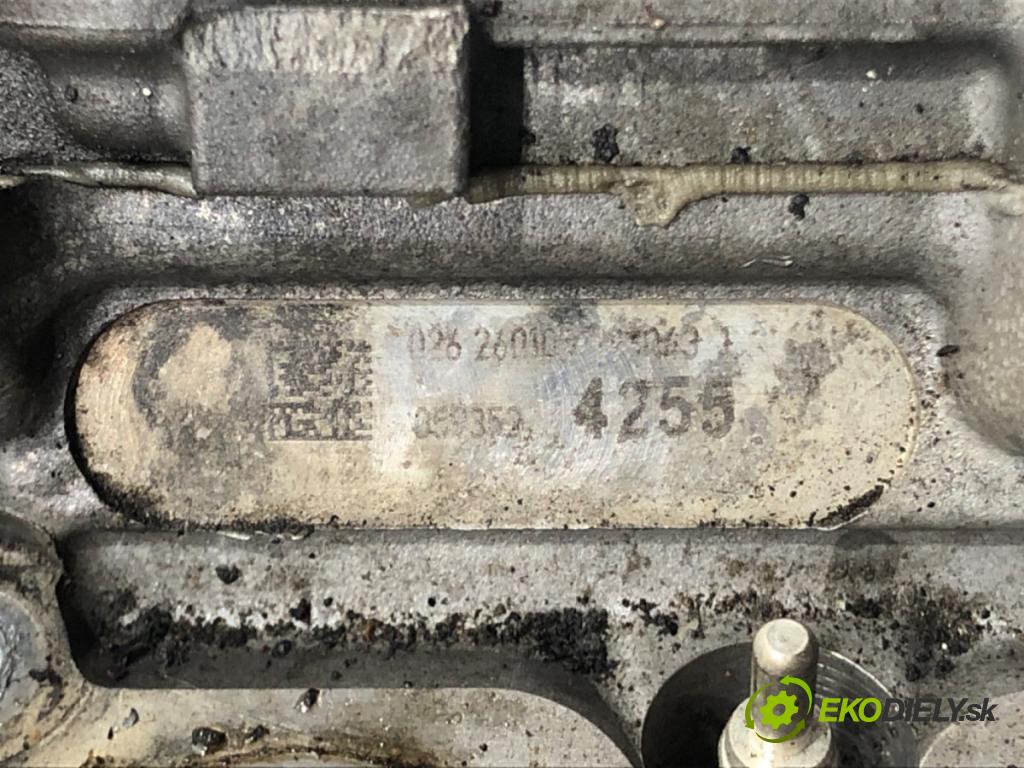 AUDI A4 B7 (8EC) 2004 - 2008    2.7 TDI 132 kW [180 KM] olej napędowy 2006 - 2008  Hlava valcov ľavá strana BPP 0593AG (Hlavy valcov)