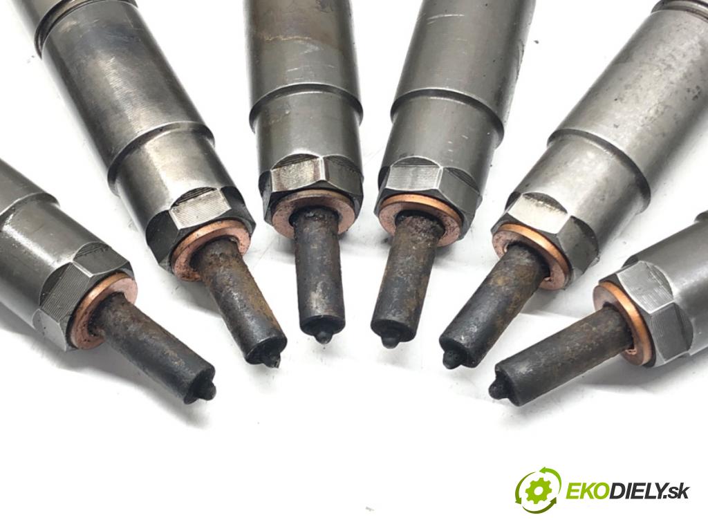 AUDI A4 B7 (8EC) 2004 - 2008    2.7 TDI 132 kW [180 KM] olej napędowy 2006 - 2008  vstřikovací ventily 059130277AJ