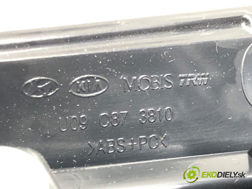 HYUNDAI i40 I (VF) 2012 - 2022    1.7 CRDi 100 kW [136 KM] olej napędowy 2012 - 2022  Mriežky kúrenia stredna  (Mriežky kúrenia (fukáre))