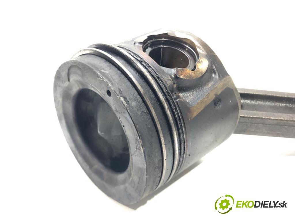 HYUNDAI i40 I (VF) 2012 - 2022    1.7 CRDi 100 kW [136 KM] olej napędowy 2012 - 2022  PIEST: ojnica D4FD (Piesty)