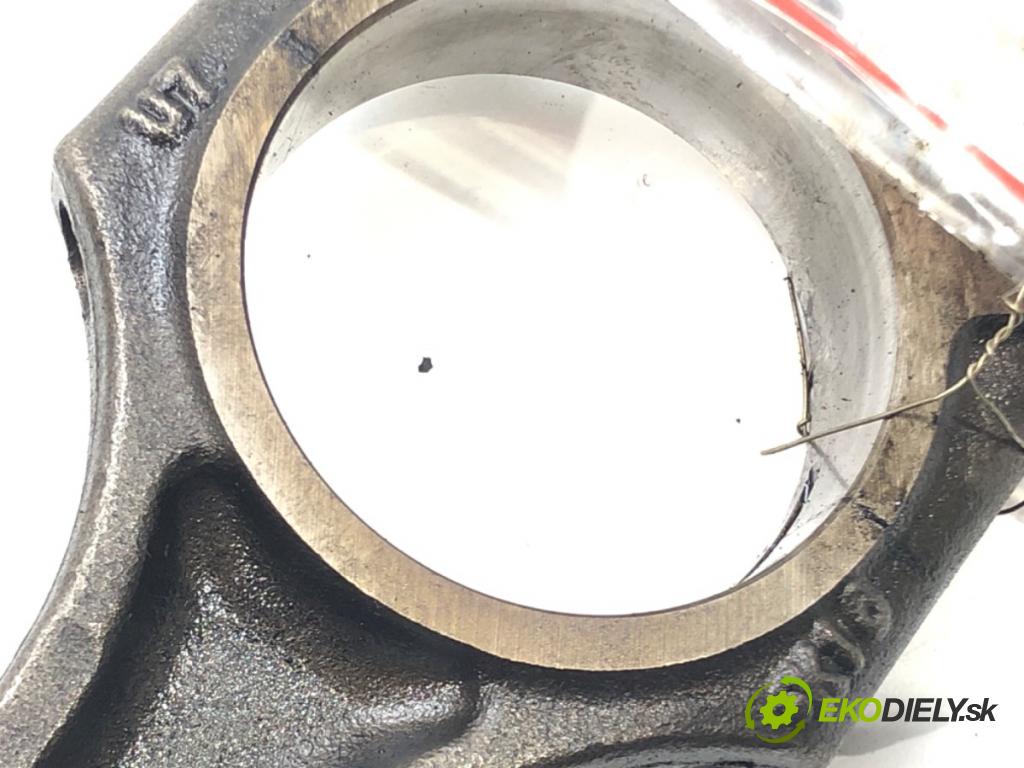 HYUNDAI i40 I (VF) 2012 - 2022    1.7 CRDi 100 kW [136 KM] olej napędowy 2012 - 2022  PIEST: ojnica D4FD (Piesty)