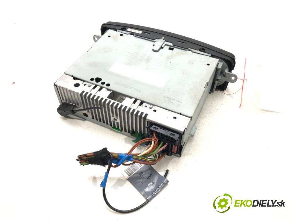 MERCEDES-BENZ KLASA C (W203) 2000 - 2007    C 180 (203.035) 95 kW [129 KM] benzyna 2000 - 2002  RADIO A2038201586 (Audio zariadenia)