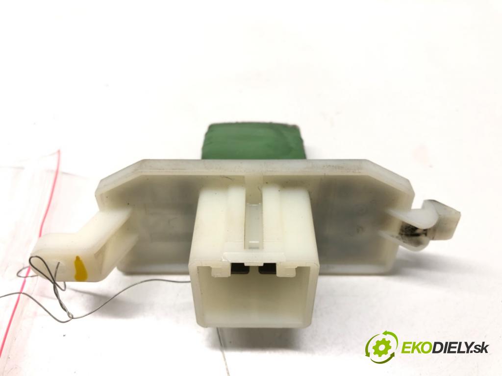 FORD FOCUS III 2010 - 2022    1.5 TDCi 70 kW [95 KM] olej napędowy 2014 - 2017  Odpor, rezistor kúrenia vzduchu  (Odpory (rezistory) kúrenia)