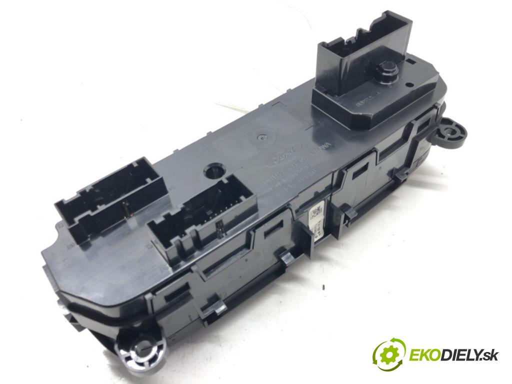 FORD FOCUS III 2010 - 2022    1.5 TDCi 70 kW [95 KM] olej napędowy 2014 - 2017  Panel ovládania kúrenia F1ET18549 (Prepínače, spínače, tlačidlá a ovládače kúrenia)