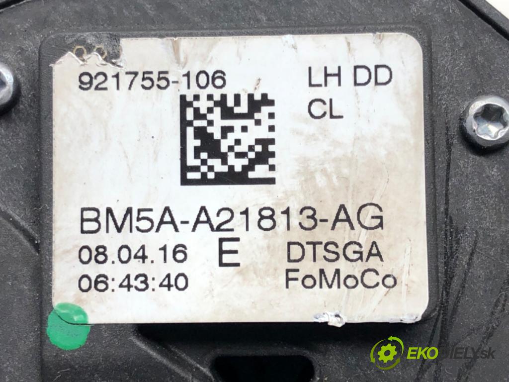FORD FOCUS III 2010 - 2022    1.5 TDCi 70 kW [95 KM] olej napędowy 2014 - 2017  zámok přední část levý BM5A-A21813-AG