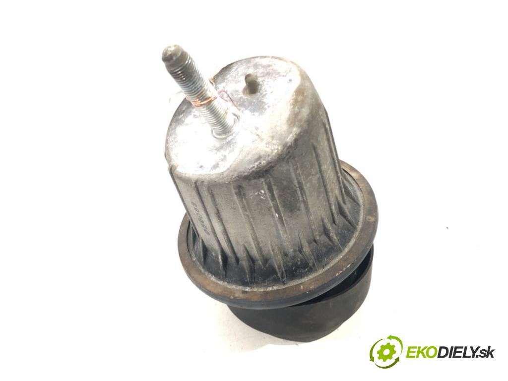 LEXUS GS (_S19_) 2005 - 2012    300 (GRS190_) 183 kW [249 KM] benzyna 2005 - 2011  AirBag Motor ľavá strana  (Držiaky motora)