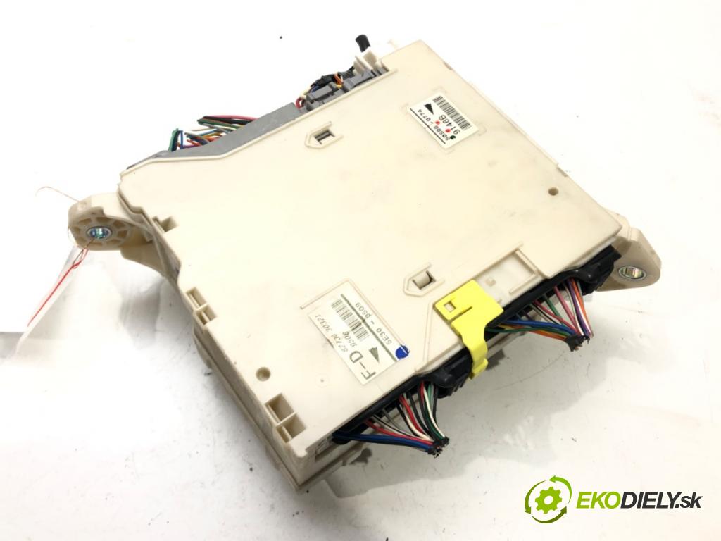 LEXUS GS (_S19_) 2005 - 2012    300 (GRS190_) 183 kW [249 KM] benzyna 2005 - 2011  modul BSI 82730-30321 (Pojistkové skříňky)