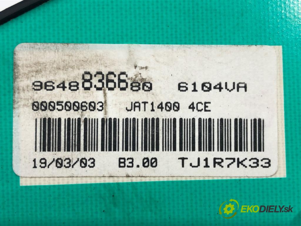 PEUGEOT 206 liftback (2A/C) 1998 - 2012    1.4 i 55 kW [75 KM] benzyna 1998 - 2012  prístrojovka 9648836680 (Přístrojové desky, displeje)