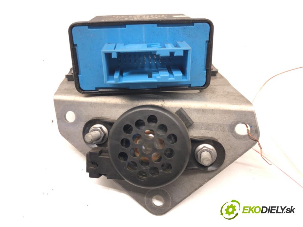 AUDI A8 D3 (4E2, 4E8) 2002 - 2010    S8 quattro 331 kW [450 KM] benzyna 2006 - 2010  Modul svetiel XENON 4L0907357B (Riadiace jednotky xenónu)