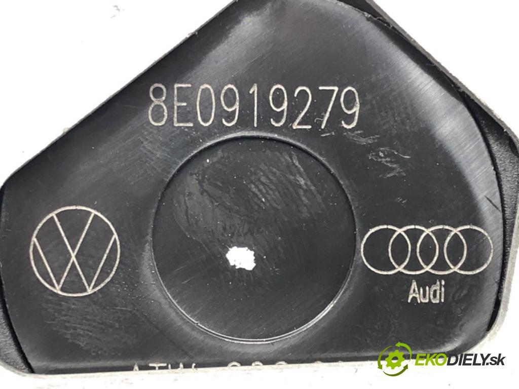 AUDI A8 D3 (4E2, 4E8) 2002 - 2010    S8 quattro 331 kW [450 KM] benzyna 2006 - 2010  Modul svetiel XENON 4L0907357B (Riadiace jednotky xenónu)