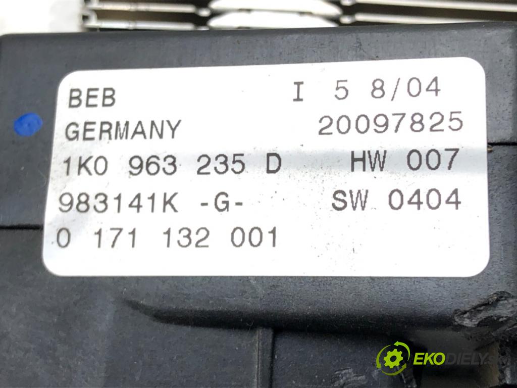 SKODA OCTAVIA II (1Z3) 2004 - 2013    1.9 TDI 77 kW [105 KM] olej napędowy 2004 - 2010  Výhrevné teleso, radiátor kúrenia elektrická 1K0963235D (Radiátory kúrenia)