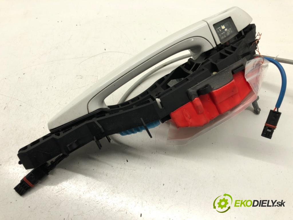 BMW 3 (F30, F80) 2011 - 2018    340 i 240 kW [326 KM] benzyna 2015 - 2018  Kľučka predný ľavá strana vonkajšia 7321639 (Vonkajšie predné ľavé)