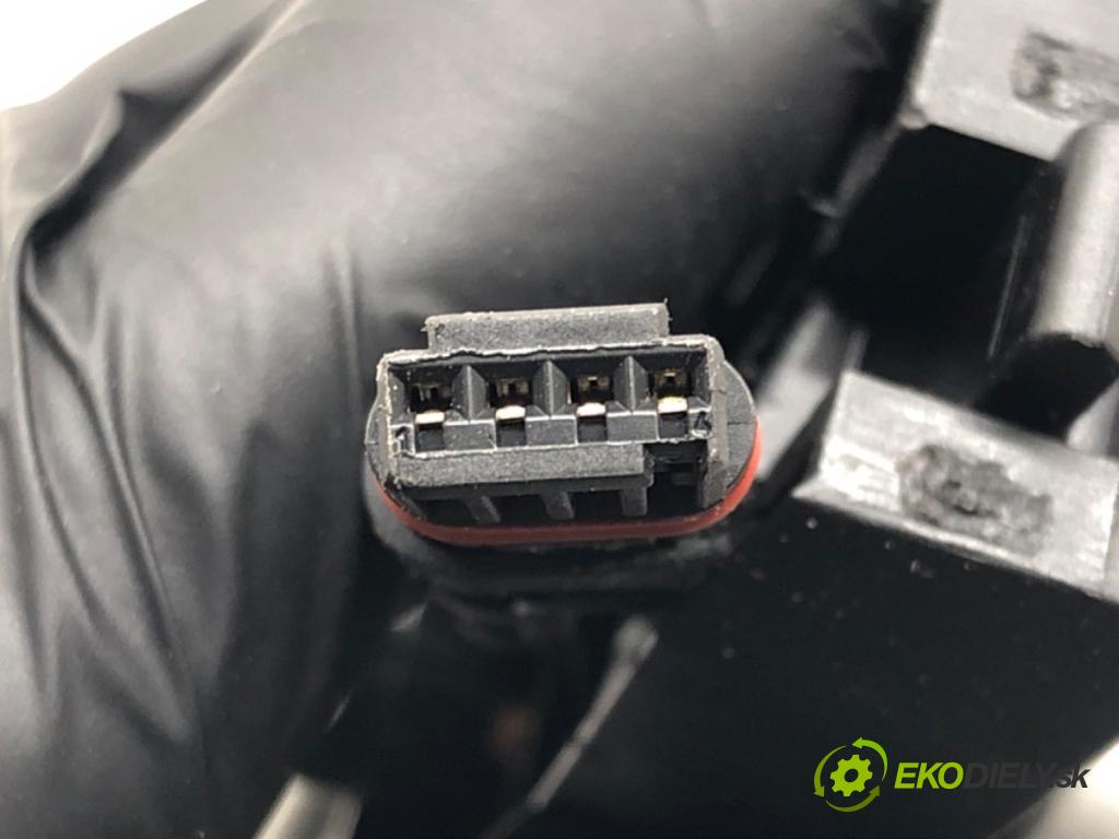 BMW 3 (F30, F80) 2011 - 2018    340 i 240 kW [326 KM] benzyna 2015 - 2018  Kľučka predný ľavá strana vonkajšia 7321639 (Vonkajšie predné ľavé)