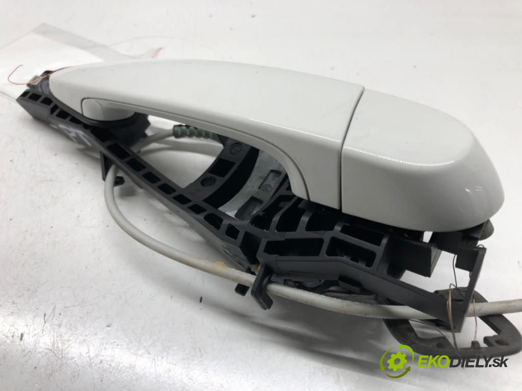 BMW 3 (F30, F80) 2011 - 2018    340 i 240 kW [326 KM] benzyna 2015 - 2018  Kľučka zad pravá vonkajšia 7332268 (Ostatné)