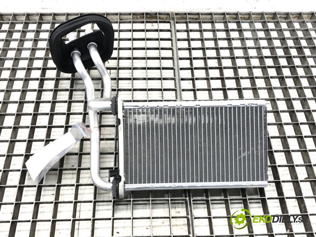 BMW 3 (F30, F80) 2011 - 2018    340 i 240 kW [326 KM] benzyna 2015 - 2018  Výhrevné teleso, radiátor kúrenia  (Radiátory kúrenia)