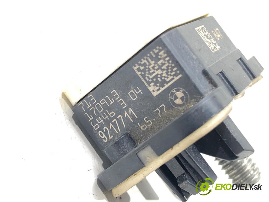 BMW 3 (F30, F80) 2011 - 2018    340 i 240 kW [326 KM] benzyna 2015 - 2018  Snímač nárazu 9217711 (Snímače nárazu)