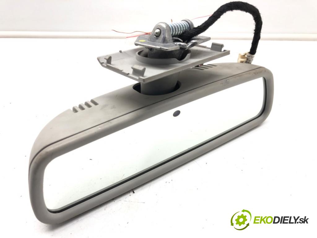 AUDI A8 D3 (4E2, 4E8) 2002 - 2010    S8 quattro 331 kW [450 KM] benzyna 2006 - 2010  zpětné zrcátko vnitřní 4E1857511B (Světla vnitřní)