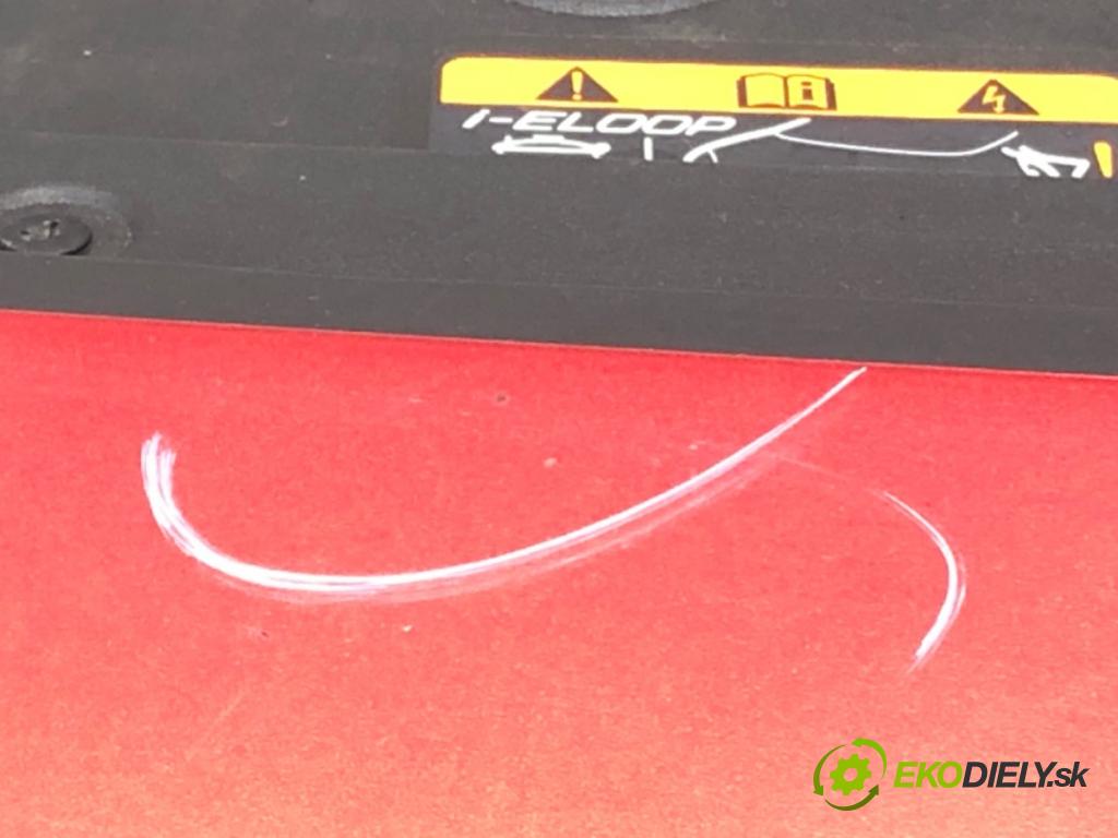 MAZDA 6 sedan (GJ, GL) 2012 - 2022    2.0 (GJEFP) 121 kW [165 KM] benzyna 2013 - 2022  mřížka maska  (Mřížky (masky) chladičů)