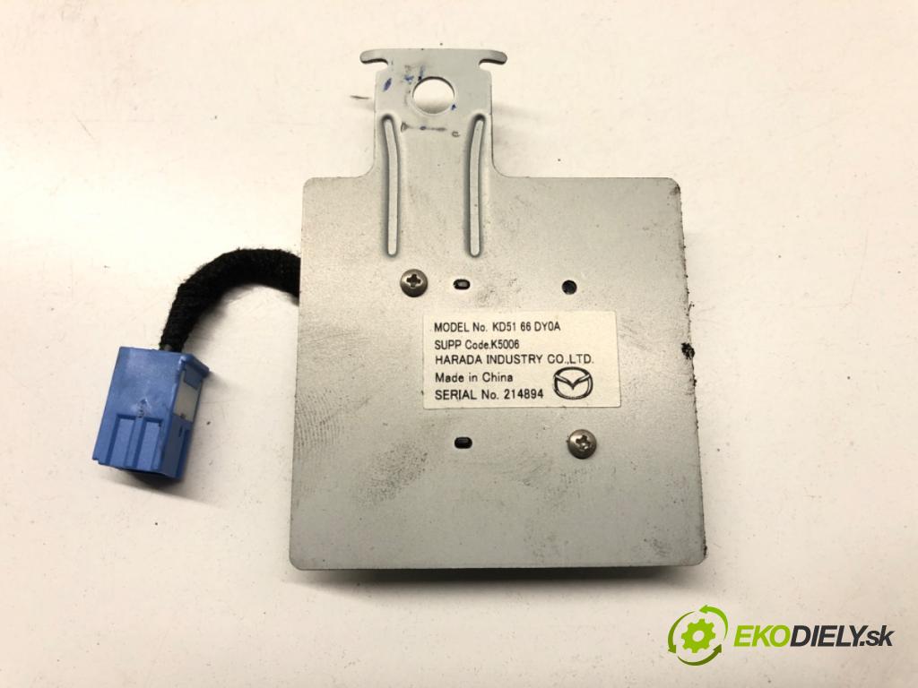 MAZDA 6 sedan (GJ, GL) 2012 - 2022    2.0 (GJEFP) 121 kW [165 KM] benzyna 2013 - 2022  Zosilňovač Antenní: KD5166DY0A (Zosilňovače)