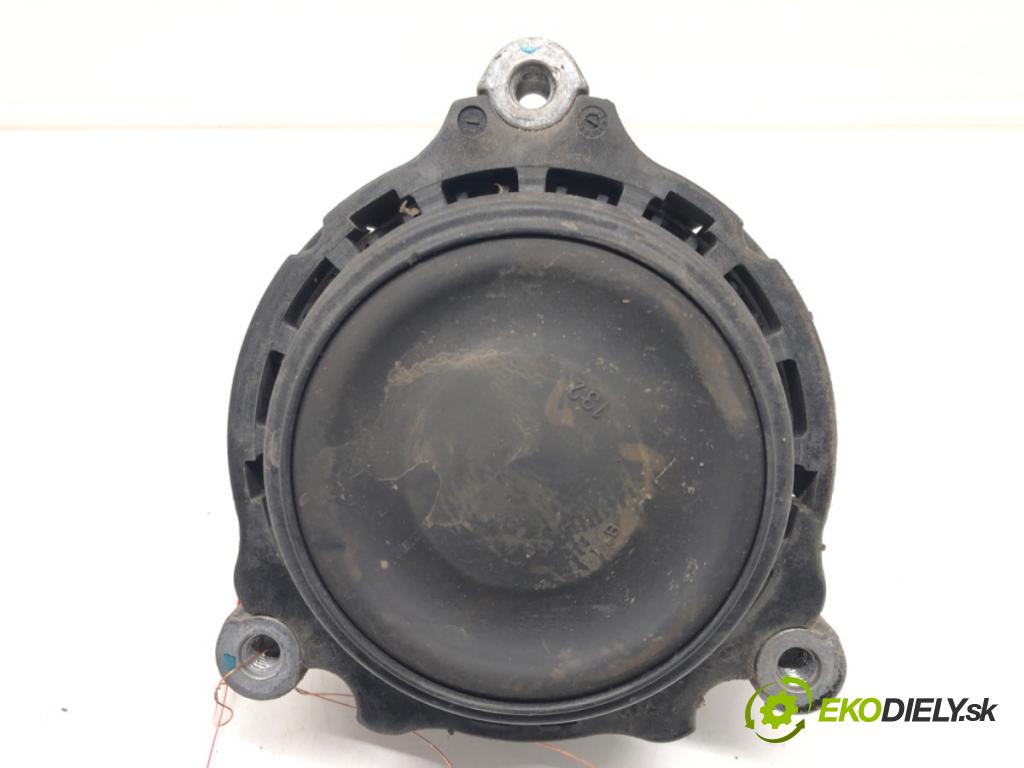 BMW 3 (F30, F80) 2011 - 2018    340 i 240 kW [326 KM] benzyna 2015 - 2018  AirBag Motor 6855460 (Držiaky motora)