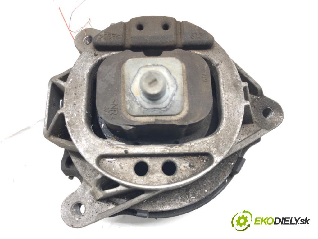 BMW 3 (F30, F80) 2011 - 2018    340 i 240 kW [326 KM] benzyna 2015 - 2018  AirBag Motor 6787659 (Držiaky motora)