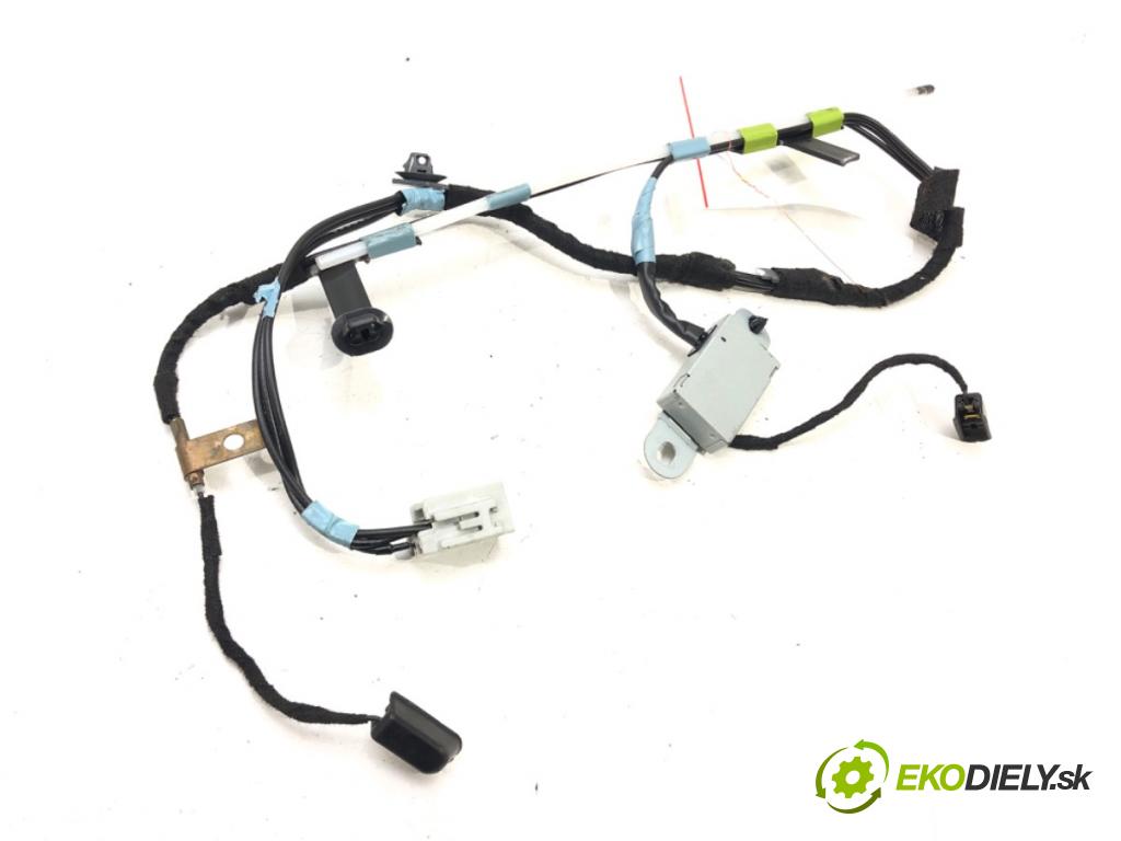 MAZDA 6 sedan (GJ, GL) 2012 - 2022    2.0 (GJEFP) 121 kW [165 KM] benzyna 2013 - 2022  Zosilňovač Antenní: GHK3669N0 (Zosilňovače)