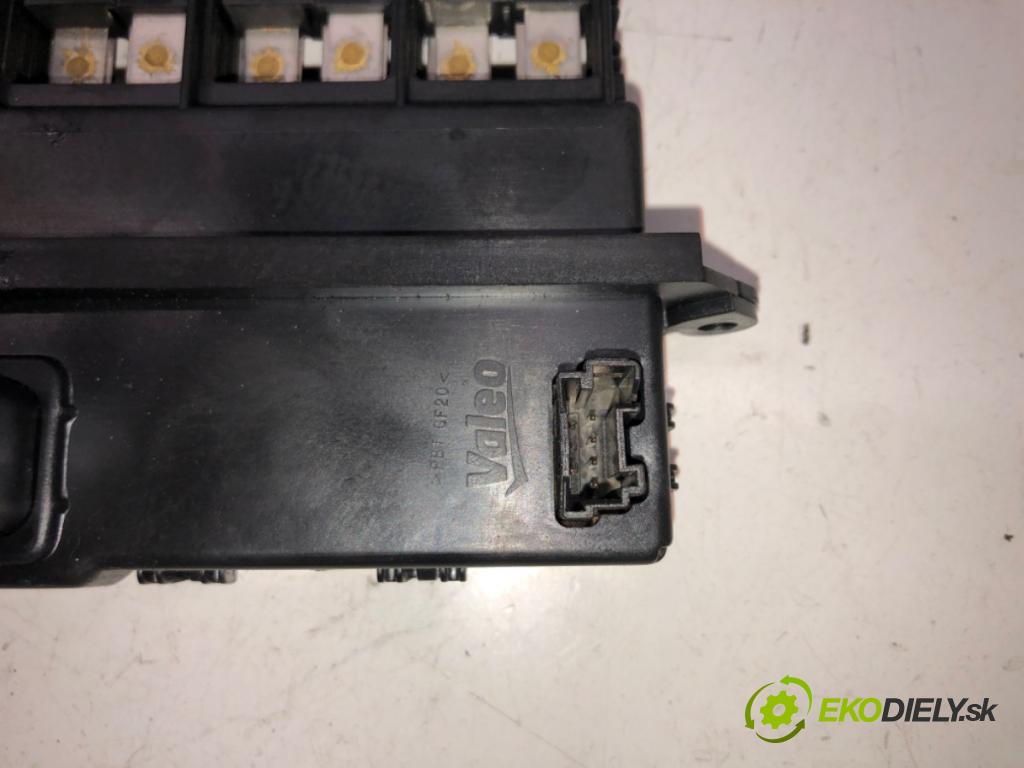 PEUGEOT 508 I (8D_) 2010 - 2018    2.0 HDi 120 kW [163 KM] olej napędowy 2010 - 2018  Výhrevné teleso, radiátor kúrenia elektrická N108124M T1001579E (Radiátory kúrenia)