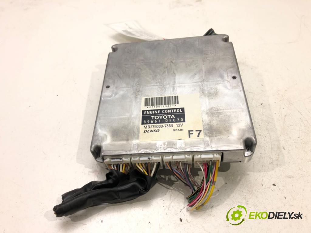 TOYOTA COROLLA Verso (ZER_, ZZE12_, R1_) 2004 - 2009    1.6 (ZNR10_) 81 kW [110 KM] benzyna 2004 - 2009  riadiaca jednotka Motor 89661-0F070 (Riadiace jednotky)