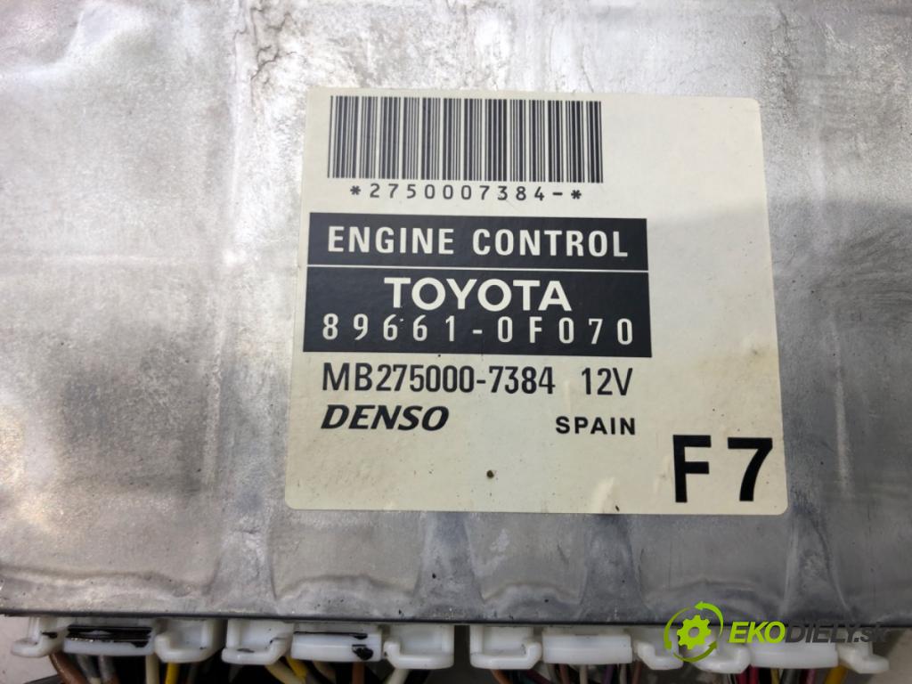 TOYOTA COROLLA Verso (ZER_, ZZE12_, R1_) 2004 - 2009    1.6 (ZNR10_) 81 kW [110 KM] benzyna 2004 - 2009  riadiaca jednotka Motor 89661-0F070 (Riadiace jednotky)