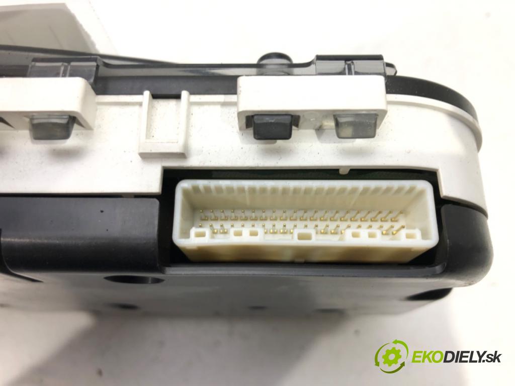 TOYOTA COROLLA Verso (ZER_, ZZE12_, R1_) 2004 - 2009    1.6 (ZNR10_) 81 kW [110 KM] benzyna 2004 - 2009  Prístrojovka 83800-0F021-A (Prístrojové dosky, displeje)
