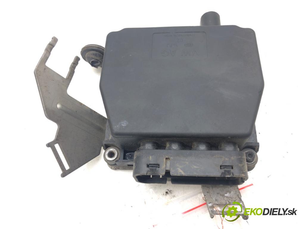 VW PASSAT B6 Variant (3C5) 2005 - 2011    1.9 TDI 77 kW [105 KM] olej napędowy 2005 - 2010  Ventil magnetický 3C0906625 (Ostatné)