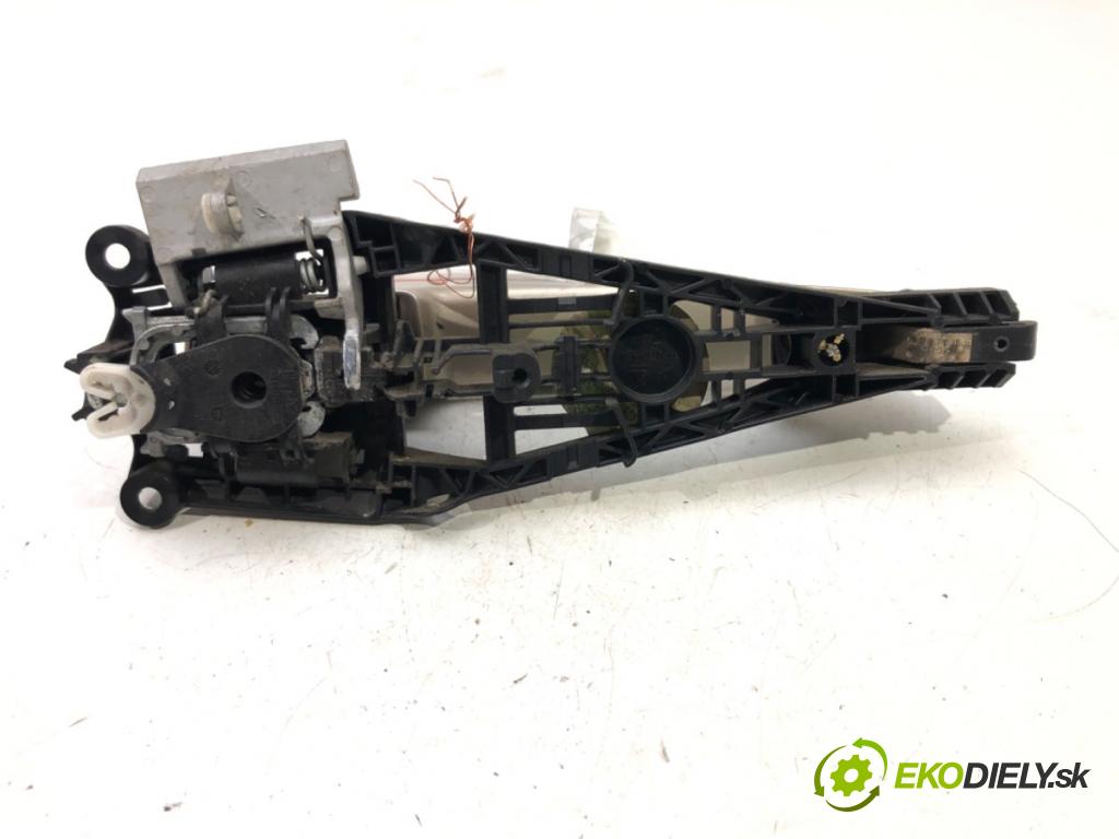 CHEVROLET CRUZE (J300) 2009 - 2022    2.0 CDI 120 kW [163 KM] olej napędowy 2010 - 2022  Kľučka predný ľavá strana vonkajšia  (Vonkajšie predné ľavé)