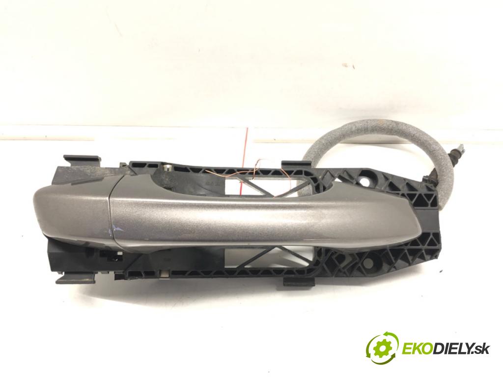 VW GOLF VII (5G1, BQ1, BE1, BE2) 2012 - 2022    1.6 TDI 77 kW [105 KM] olej napędowy 2012 - 2017  Kľučka zad pravá vonkajšia  (Ostatné)