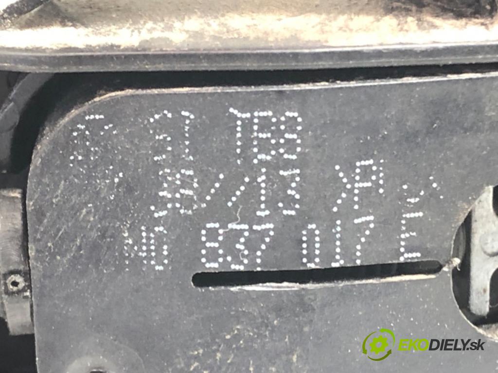 VW GOLF VII (5G1, BQ1, BE1, BE2) 2012 - 2022    1.6 TDI 77 kW [105 KM] olej napędowy 2012 - 2017  Kľučka zad pravá vonkajšia  (Ostatné)