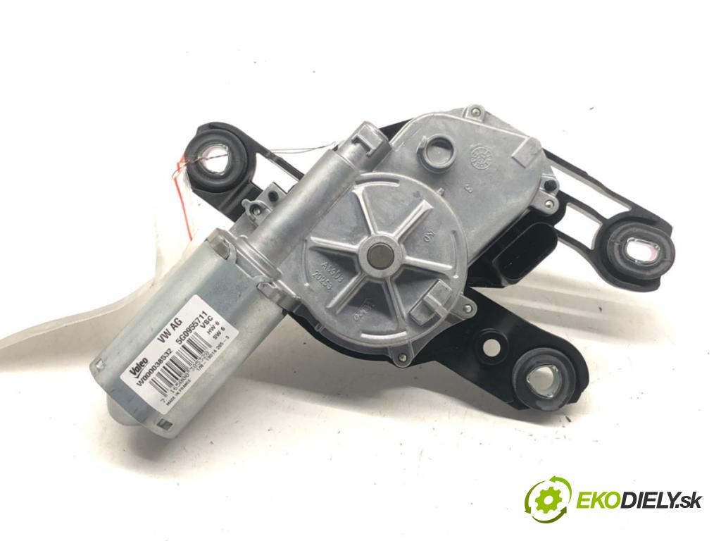 VW GOLF VII (5G1, BQ1, BE1, BE2) 2012 - 2022    1.6 TDI 77 kW [105 KM] olej napędowy 2012 - 2017  Motorček stieračov zad 5G0955711 (Ostatné)