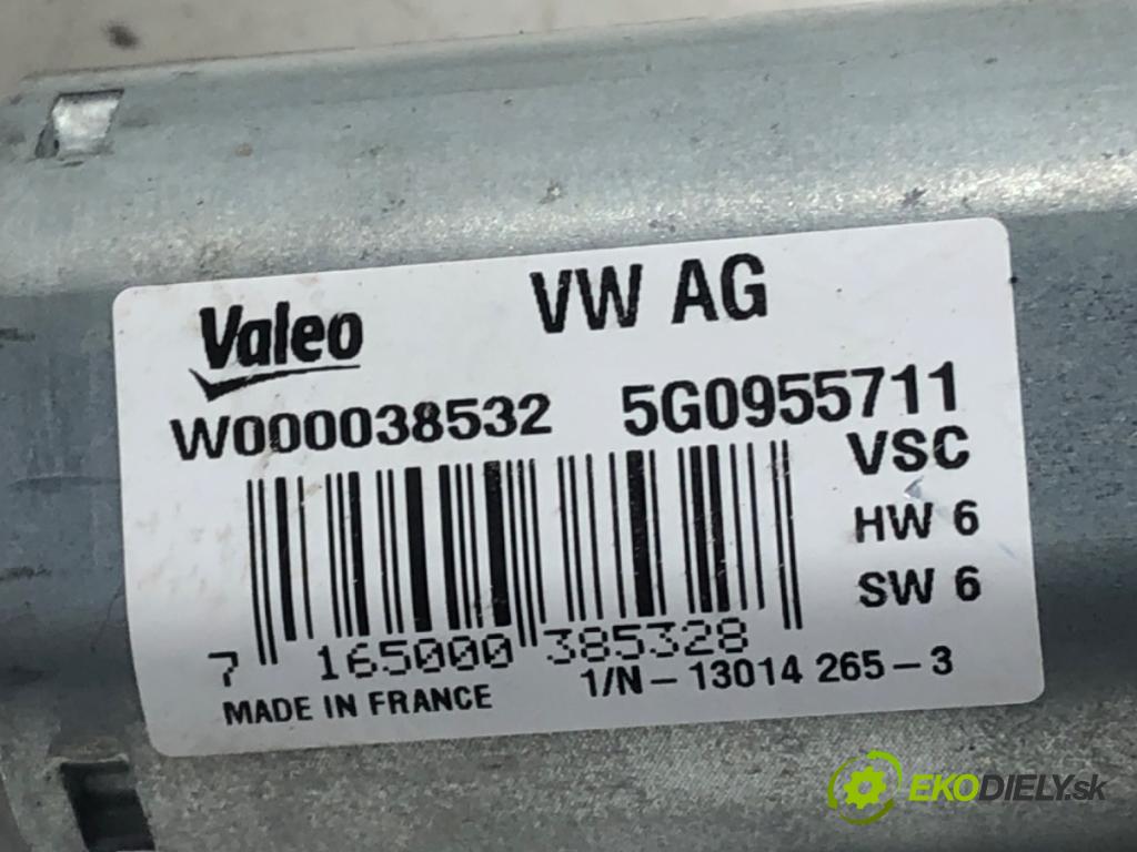 VW GOLF VII (5G1, BQ1, BE1, BE2) 2012 - 2022    1.6 TDI 77 kW [105 KM] olej napędowy 2012 - 2017  Motorček stieračov zad 5G0955711 (Ostatné)