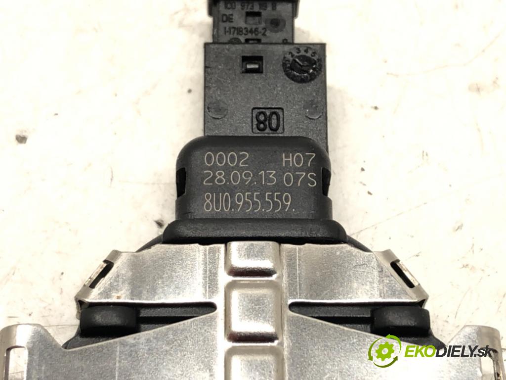 VW GOLF VII (5G1, BQ1, BE1, BE2) 2012 - 2022    1.6 TDI 77 kW [105 KM] olej napędowy 2012 - 2017  Snímač dažďa 8U0955559 (Snímače dažďa)