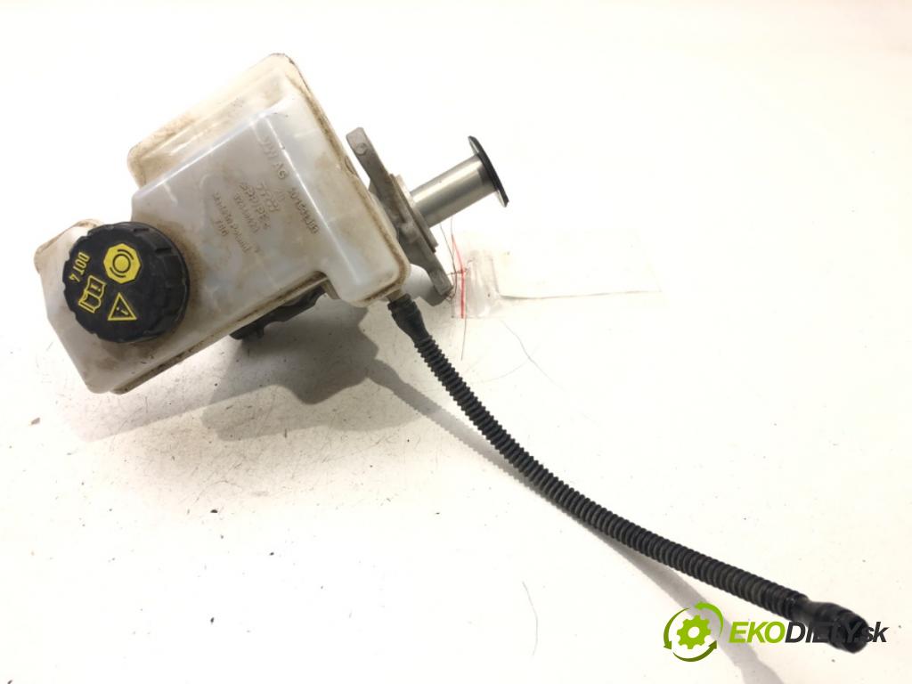 VW GOLF VII (5G1, BQ1, BE1, BE2) 2012 - 2022    1.6 TDI 77 kW [105 KM] olej napędowy 2012 - 2017  pumpa brzdová 1K0945459A (Posilovače brzd)
