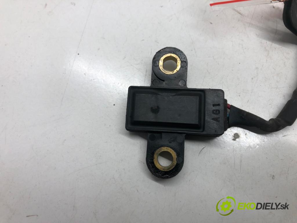 KIA PICANTO I (SA) 2004 - 2012    1.1 48 kW [65 KM] benzyna 2004 - 2011  snímač pozice hřídele klikového 39310-02700 (Snímače polohy kliky, vačky)