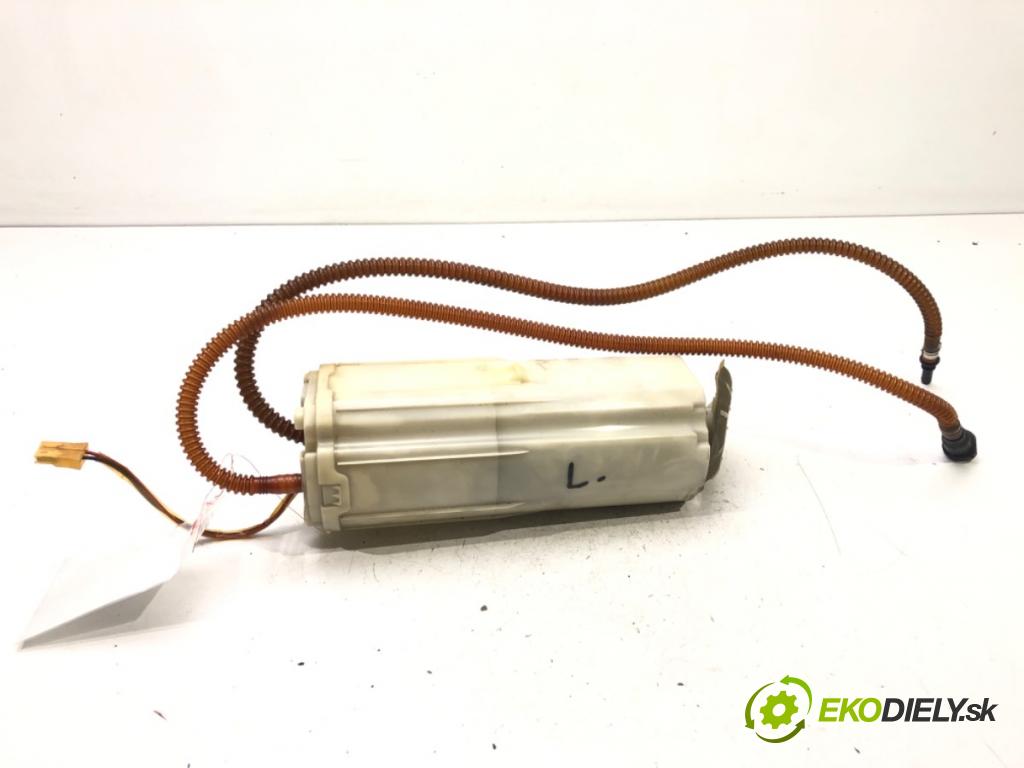 VW PHAETON (3D1, 3D2, 3D3, 3D4, 3D6, 3D7, 3D8, 3D9) 2002 - 2016    4.2 V8 4motion 246 kW [335 KM] benzyna 2003 - 2016  Pumpa paliva vnútorná 3D0919087 (Palivové pumpy, čerpadlá, plaváky)