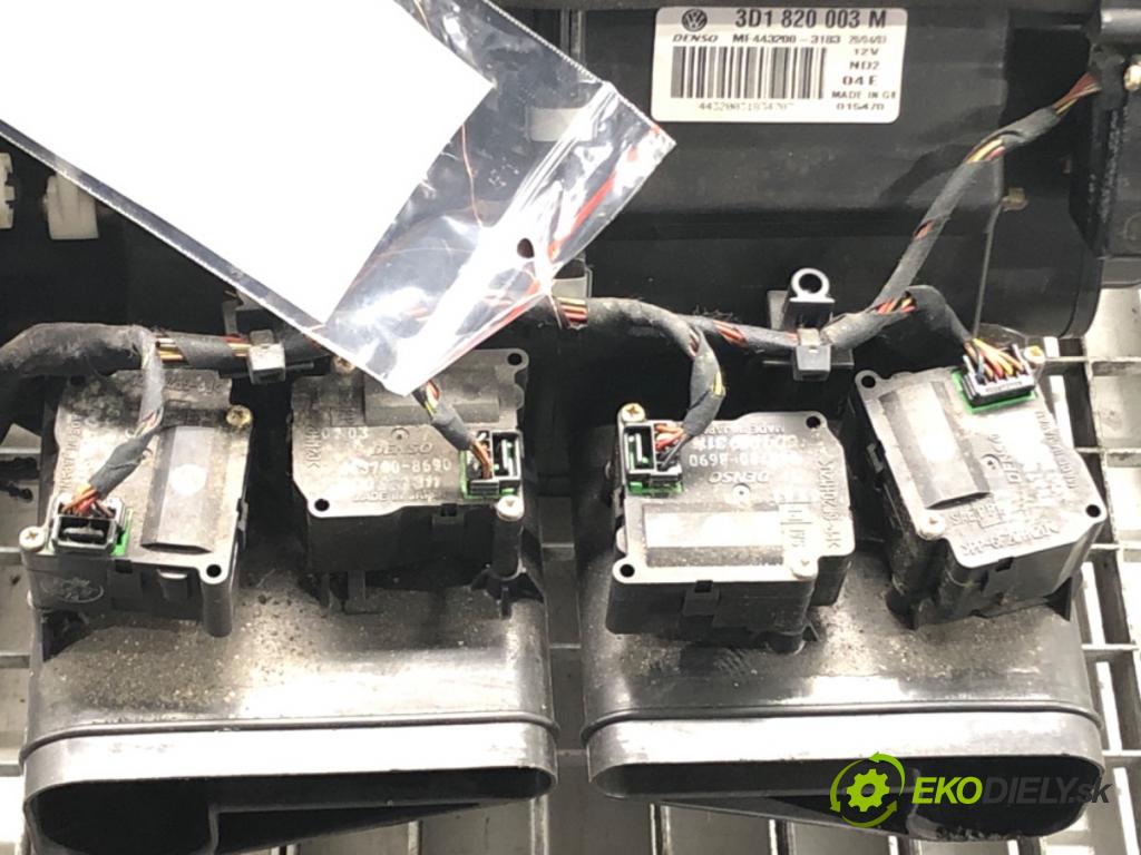 VW PHAETON (3D1, 3D2, 3D3, 3D4, 3D6, 3D7, 3D8, 3D9) 2002 - 2016    4.2 V8 4motion 246 kW [335 KM] benzyna 2003 - 2016  Výhrevné teleso, radiátor kúrenia komplet KOMBAJN 3D1820003M (Radiátory kúrenia)