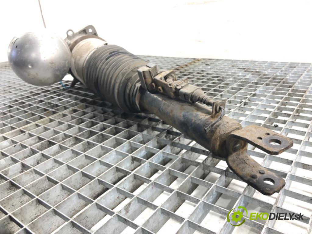 VW PHAETON (3D1, 3D2, 3D3, 3D4, 3D6, 3D7, 3D8, 3D9) 2002 - 2016    4.2 V8 4motion 246 kW [335 KM] benzyna 2003 - 2016  tlumič zadní část pravý 3D0616002G