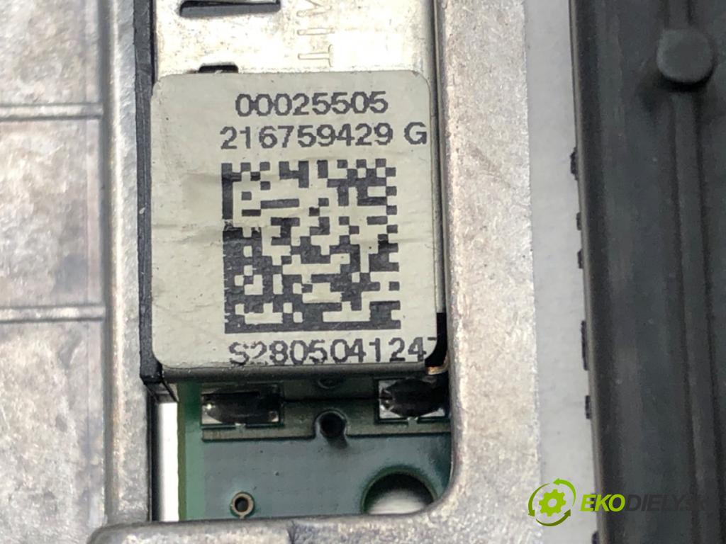 RENAULT SCÉNIC II (JM0/1_) 2003 - 2010    1.9 dCi (JM0G, JM12, JM1G, JM2C) 88 kW [120 KM] ol  Prístrojovka P8200704466 (Prístrojové dosky, displeje)