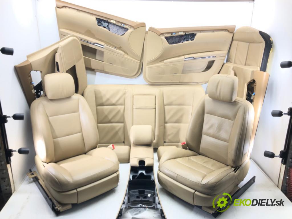 MERCEDES-BENZ KLASA S (W221) 2005 - 2013    S 500 (221.071, 221.171) 285 kW [388 KM] benzyna 2  Sedadlá, sedačky Sedadlo bočné 