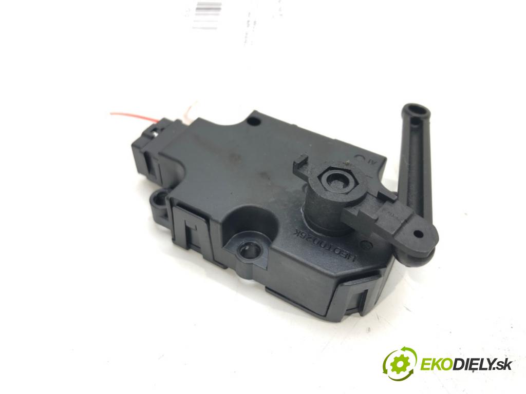 MERCEDES-BENZ KLASA S (W221) 2005 - 2013    S 500 (221.071, 221.171) 285 kW [388 KM] benzyna 2  Motorček kúrenia P9708005 (Motorčeky kúrenia)