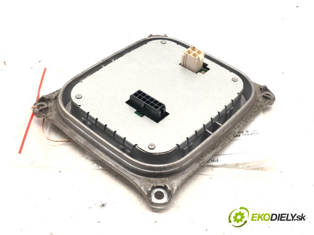 MERCEDES-BENZ KLASA S (W221) 2005 - 2013    S 500 (221.071, 221.171) 285 kW [388 KM] benzyna 2  Menič XENON A2219000404 (Riadiace jednotky xenónu)