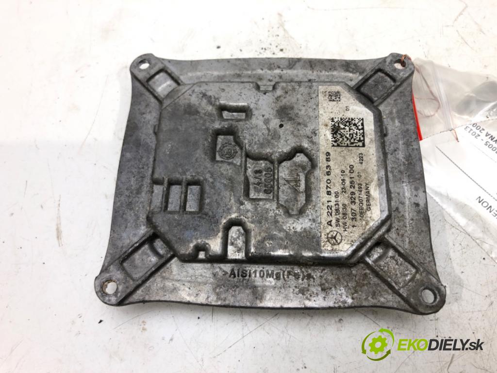 MERCEDES-BENZ KLASA S (W221) 2005 - 2013    S 500 (221.071, 221.171) 285 kW [388 KM] benzyna 2  Menič XENON A2219000404 (Riadiace jednotky xenónu)