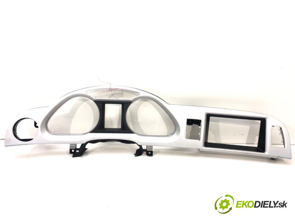 AUDI A6 C6 Kombi 2010 140 kW 2.7 TDI 2698 kryt rámeček budíků 4F1857115H